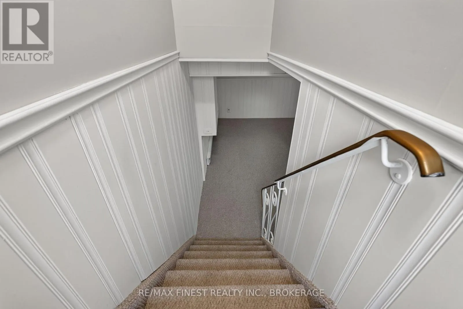 72 GUTHRIE DRIVE