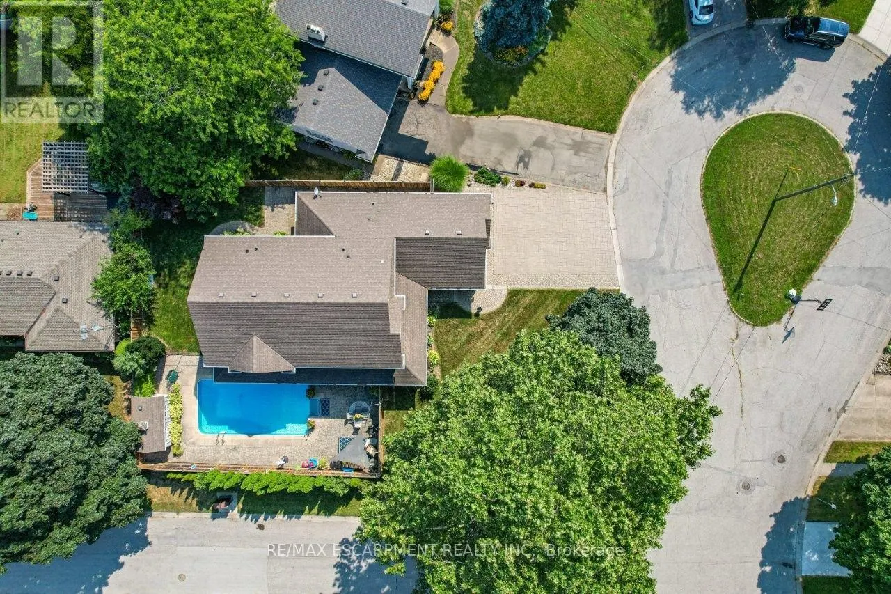 3370 MARLIN COURT
