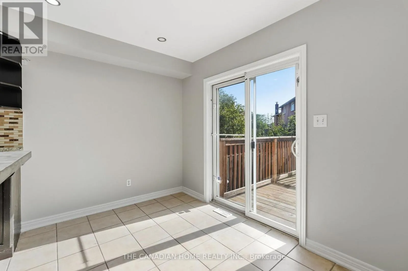 14 - 78 PEACHWOOD CRESCENT