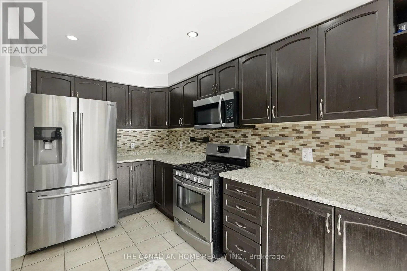 14 - 78 PEACHWOOD CRESCENT