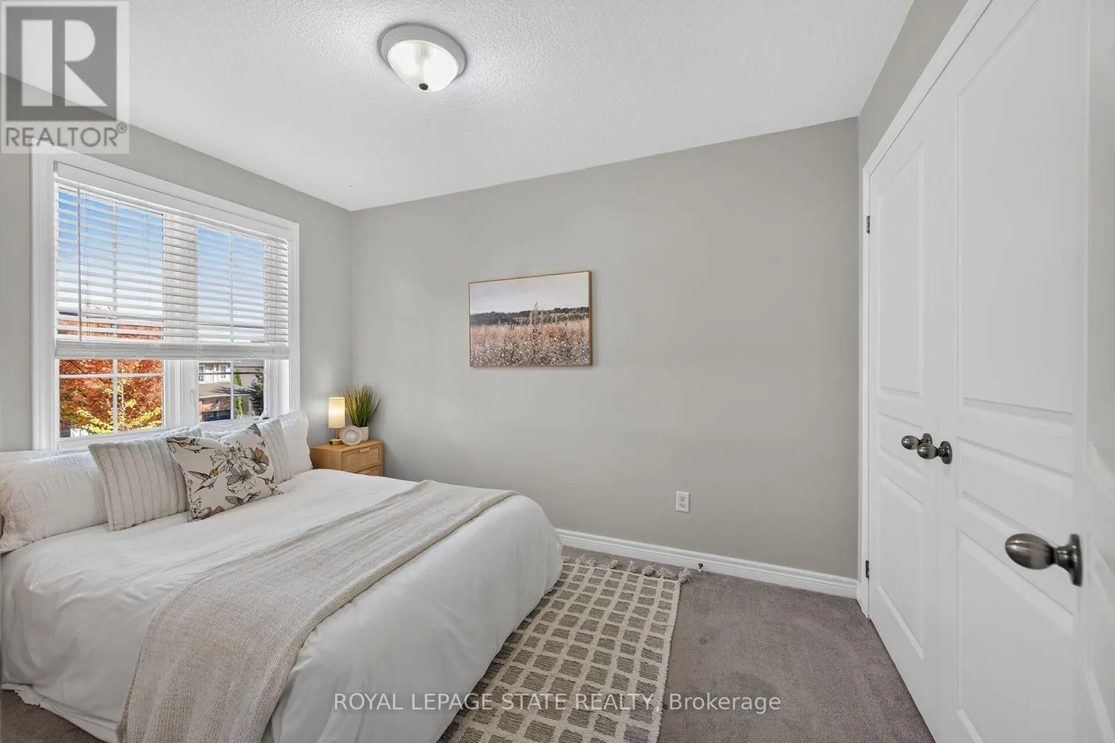 16 BROWVIEW DRIVE