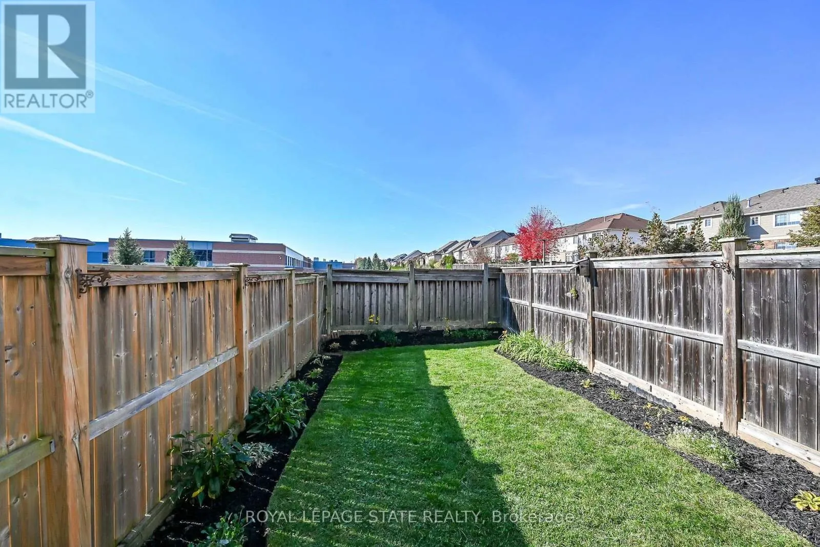 16 BROWVIEW DRIVE