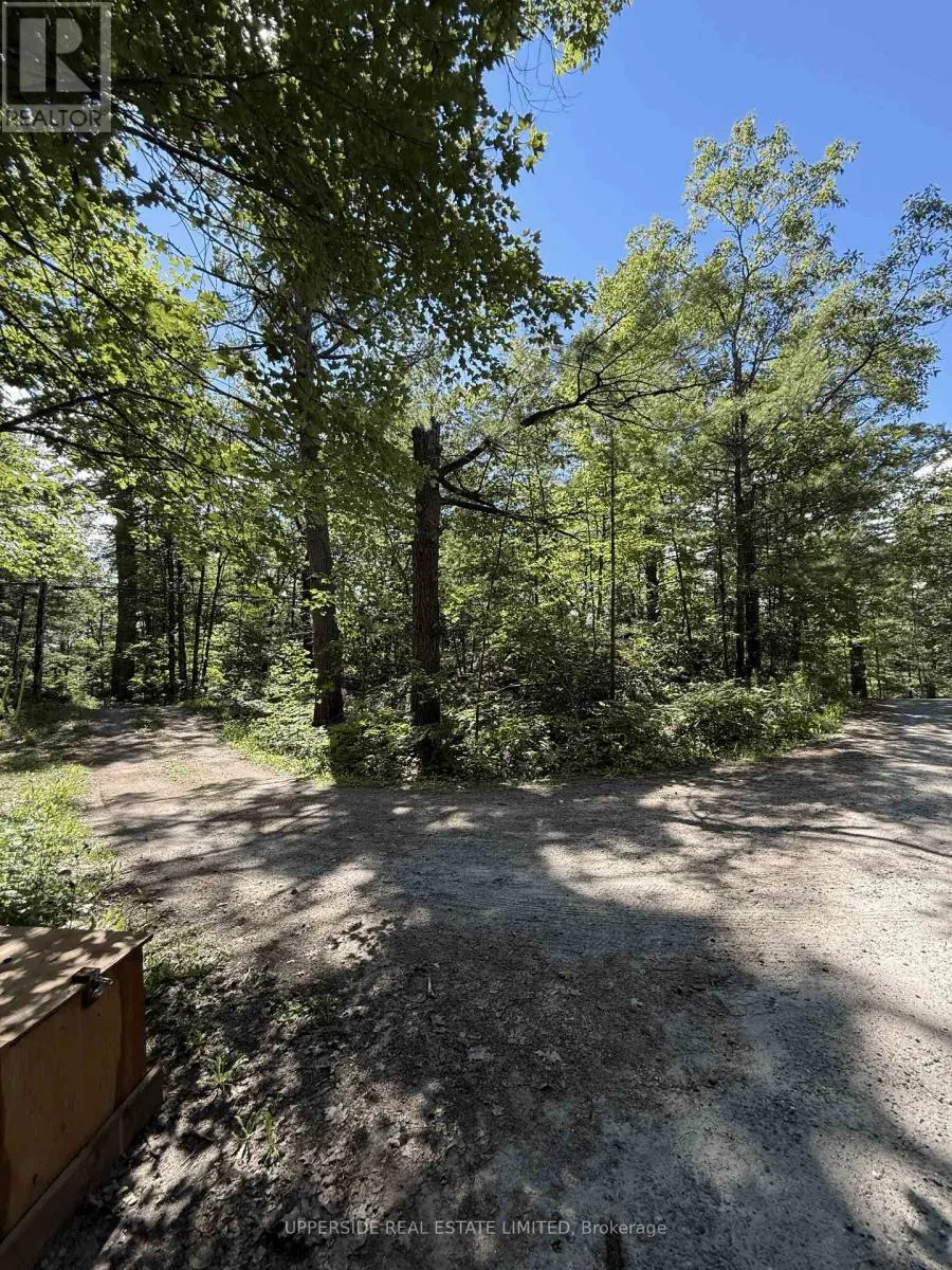 VACANT LAND - 1040 OAK ROAD