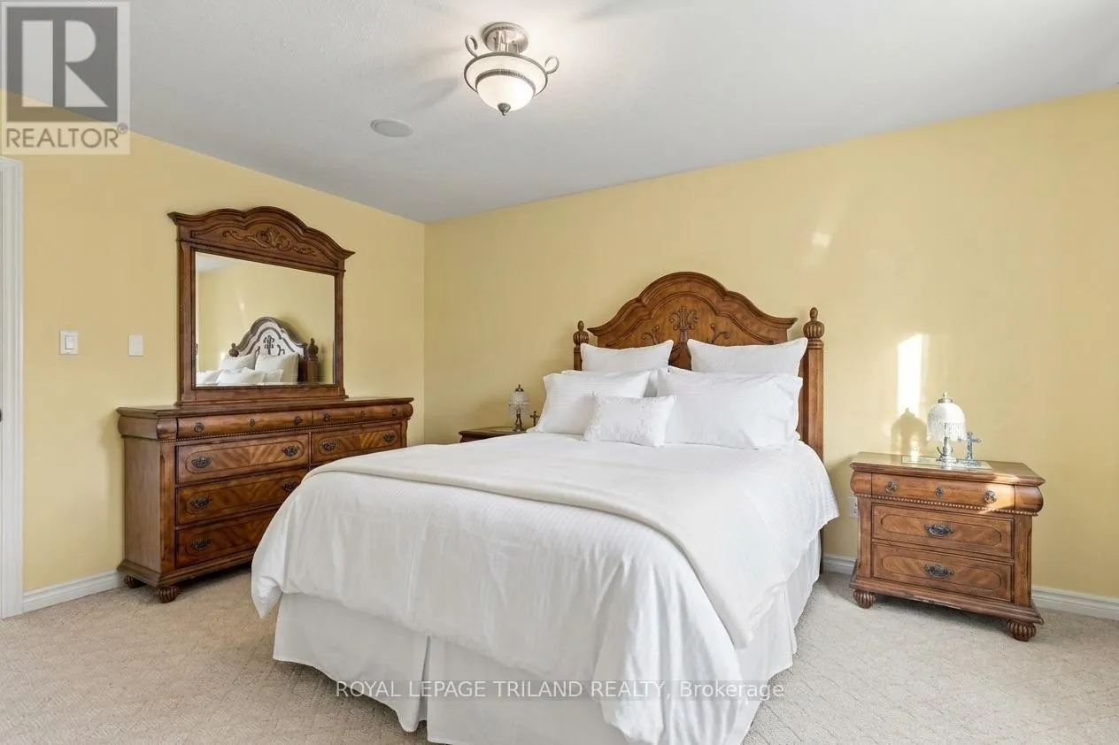 1426 MICKLEBOROUGH DRIVE