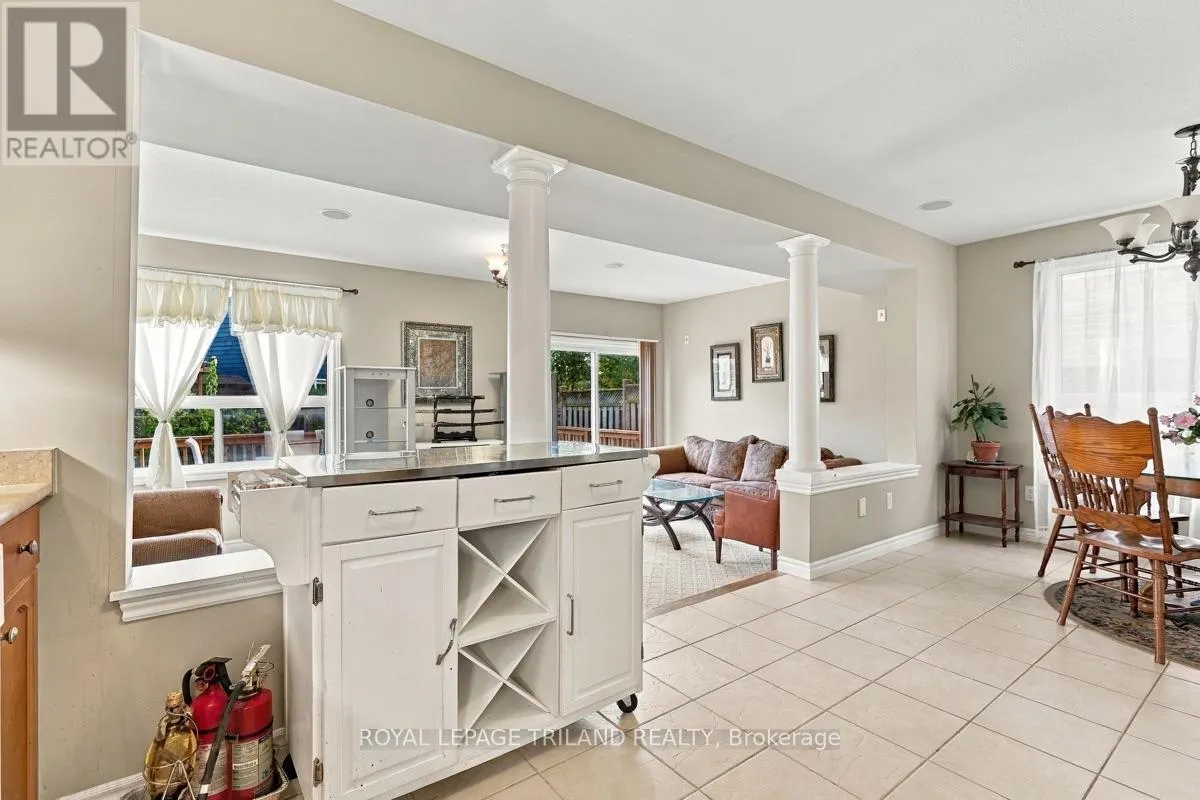 1426 MICKLEBOROUGH DRIVE