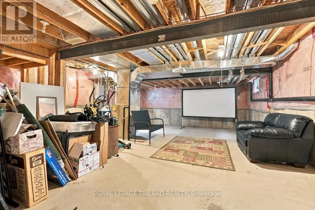 1426 MICKLEBOROUGH DRIVE
