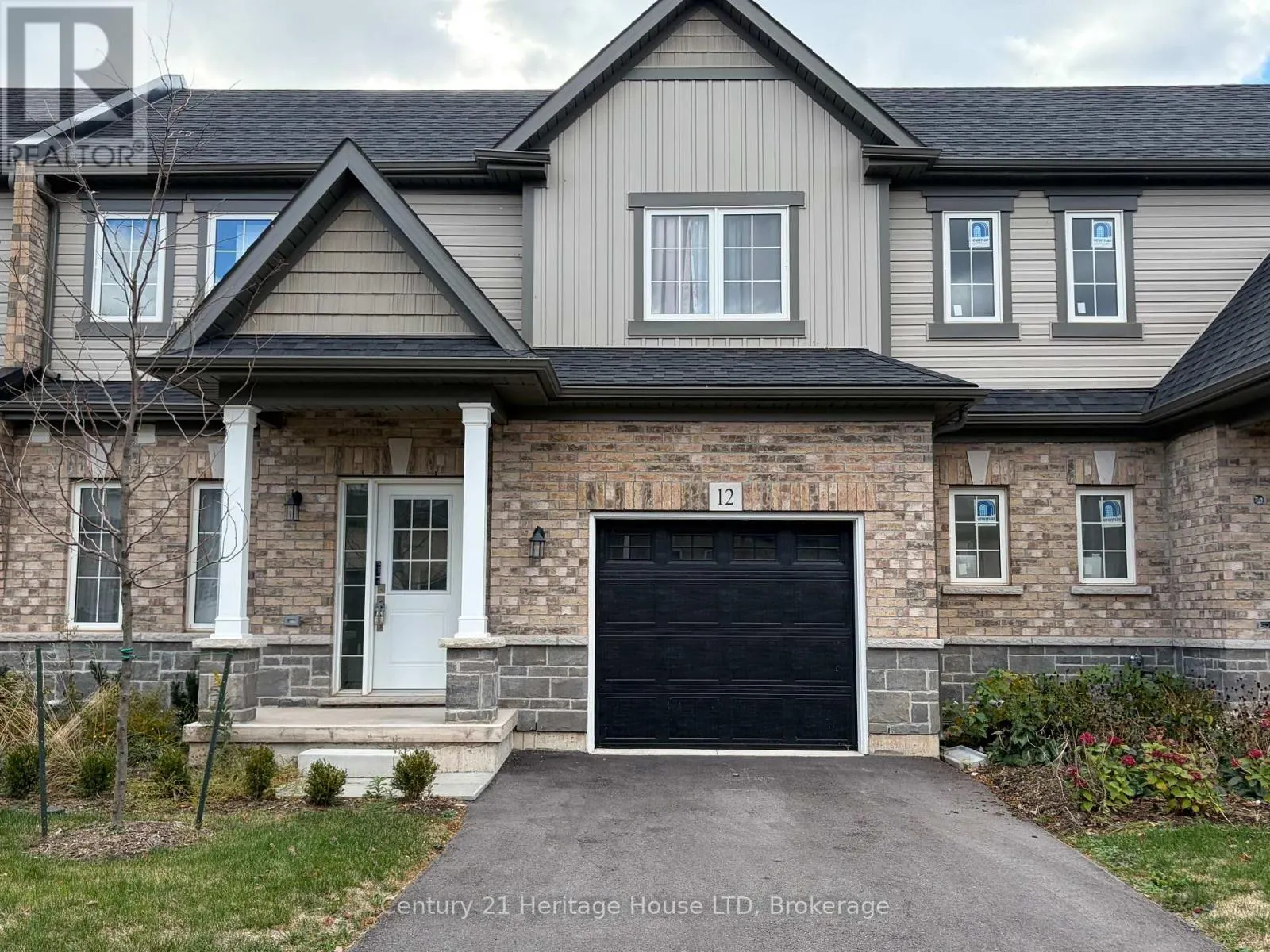 12 - 397 GARRISON ROAD #12