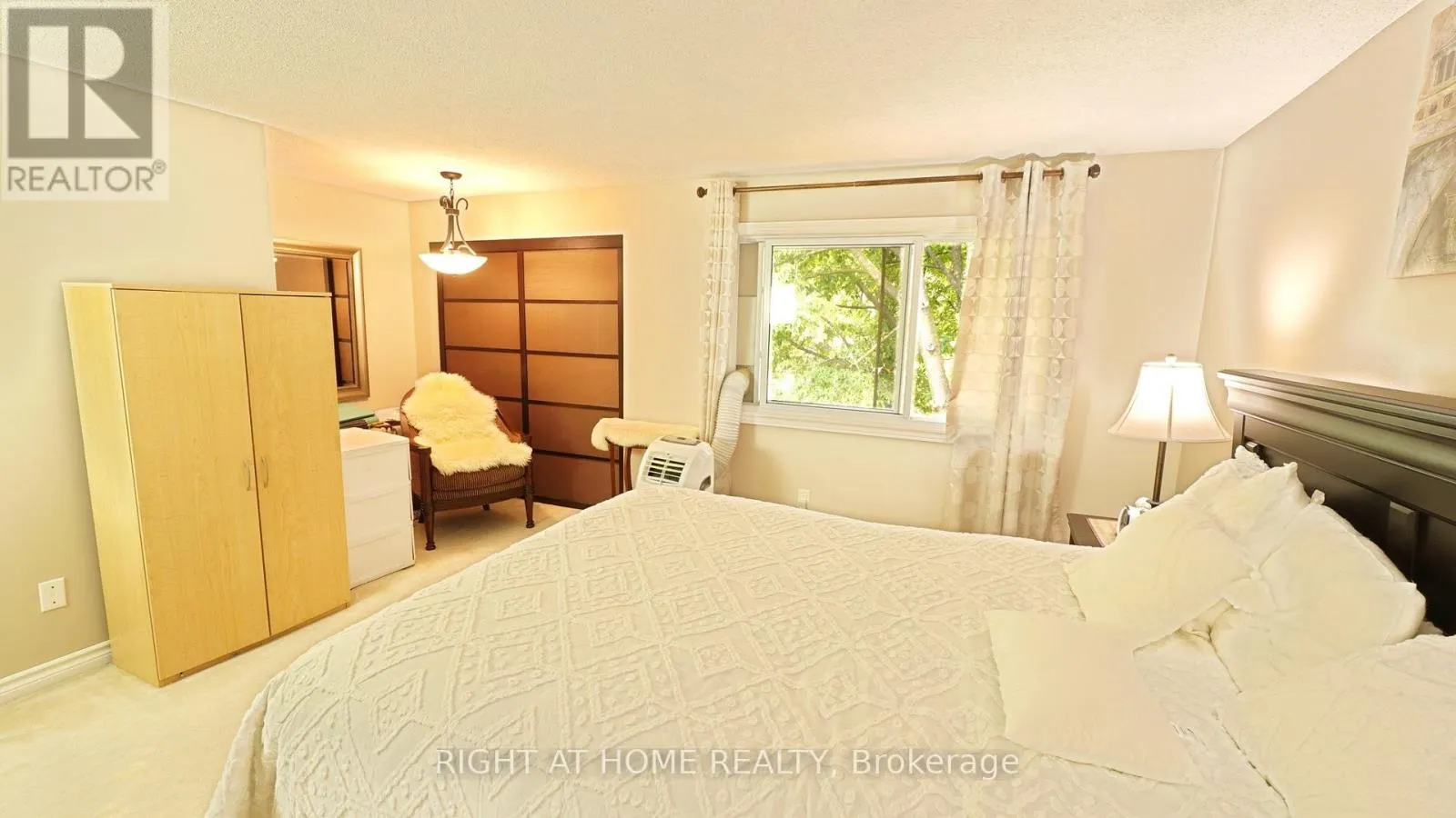 36 - 84 MONMORE ROAD #36