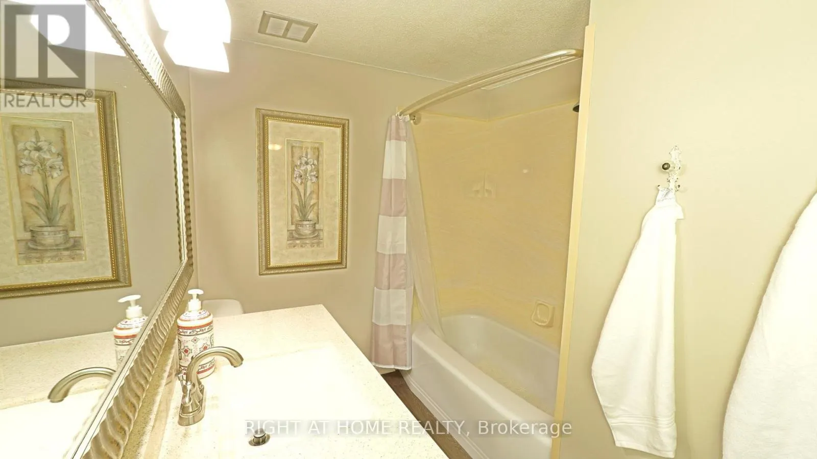 36 - 84 MONMORE ROAD #36