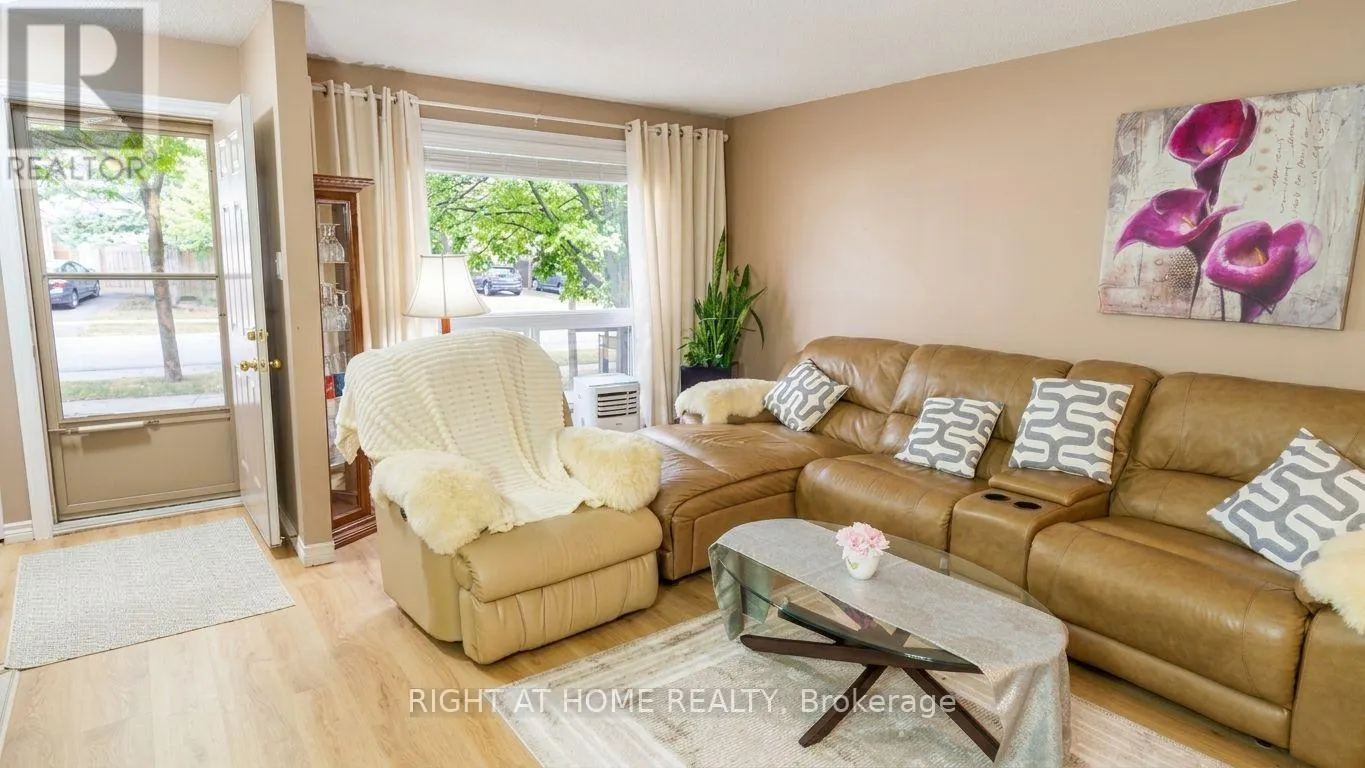 36 - 84 MONMORE ROAD #36