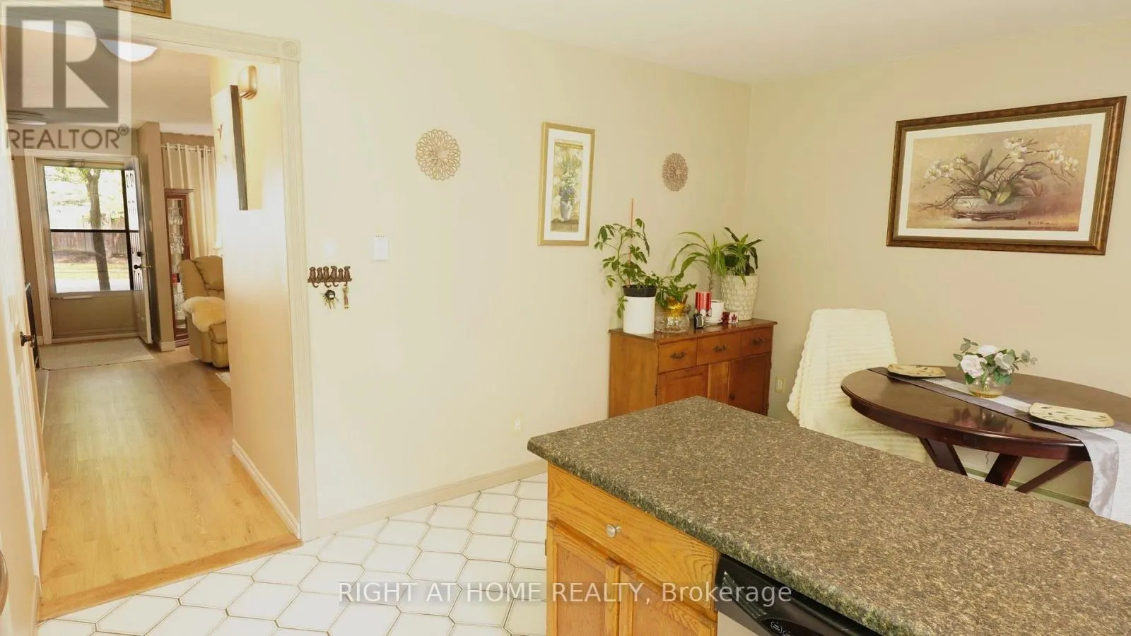 36 - 84 MONMORE ROAD #36