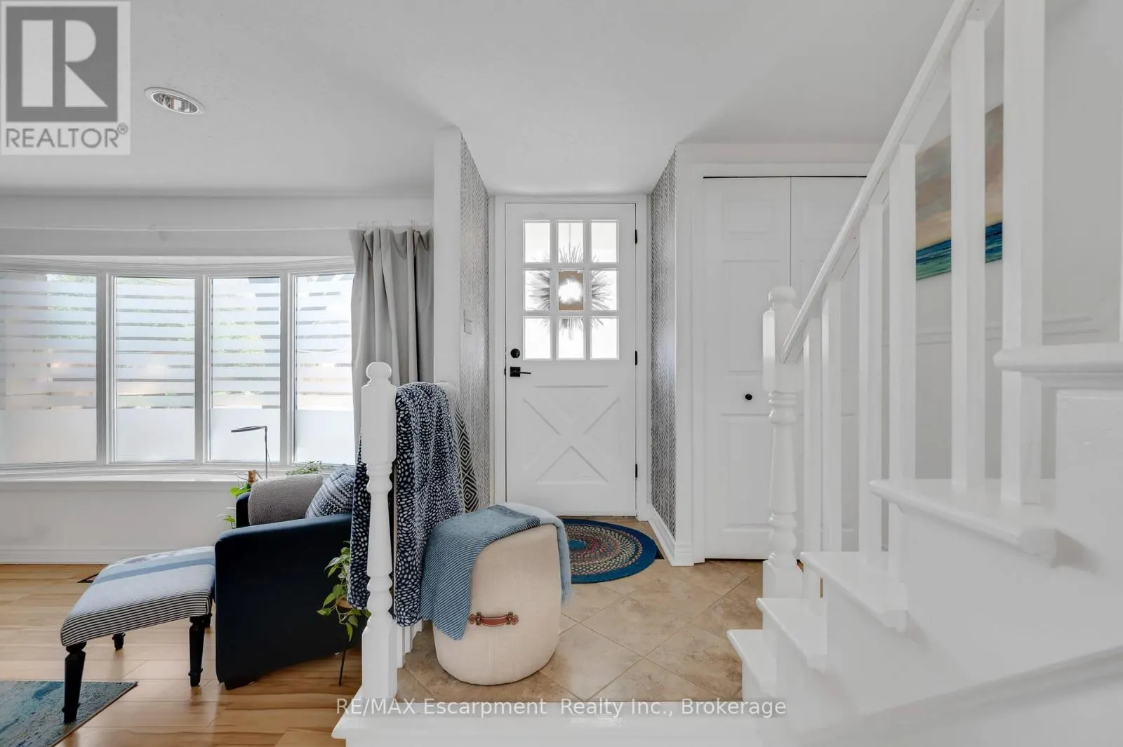10 GOLDFINCH ROAD