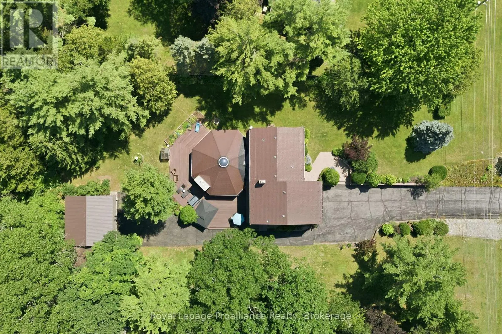 1698 FOXBORO-STIRLING ROAD