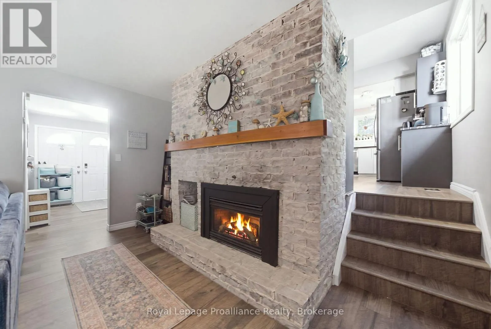1698 FOXBORO-STIRLING ROAD