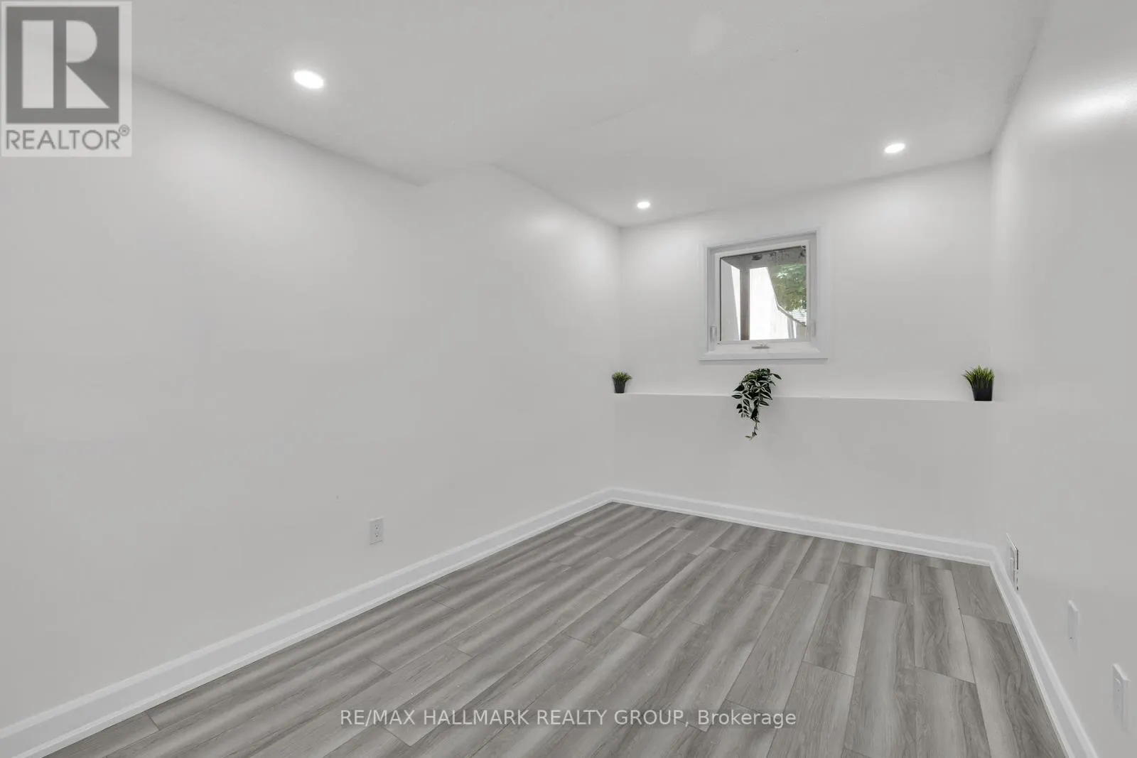 213 BOOTH STREET