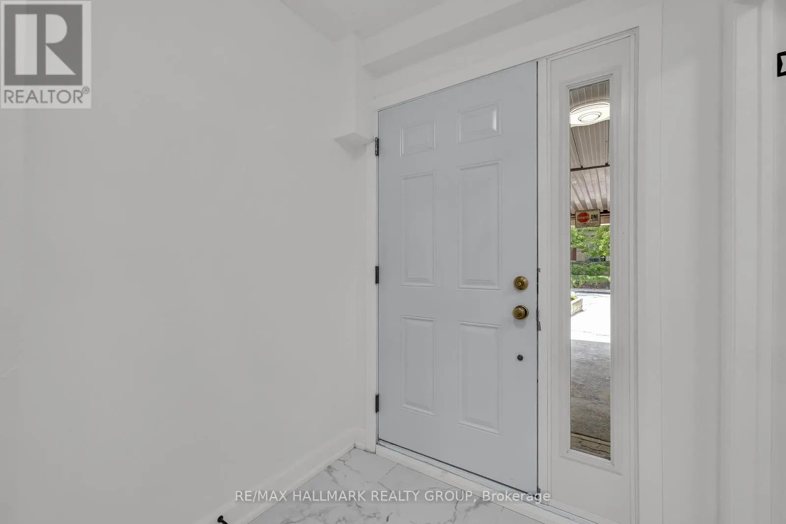 213 BOOTH STREET
