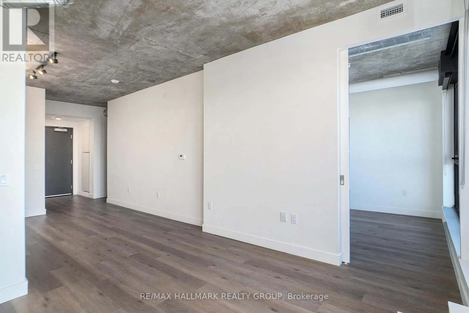 LPH4 - 10 JAMES STREET