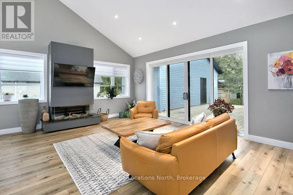 30 GORDON CRESCENT