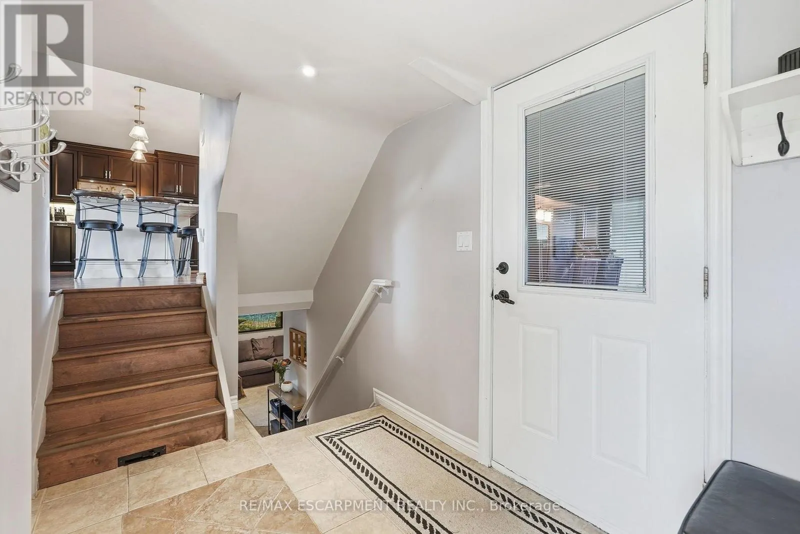 826 MILLGROVE SIDE ROAD
