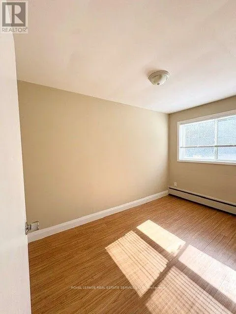 10 MARIE AVENUE