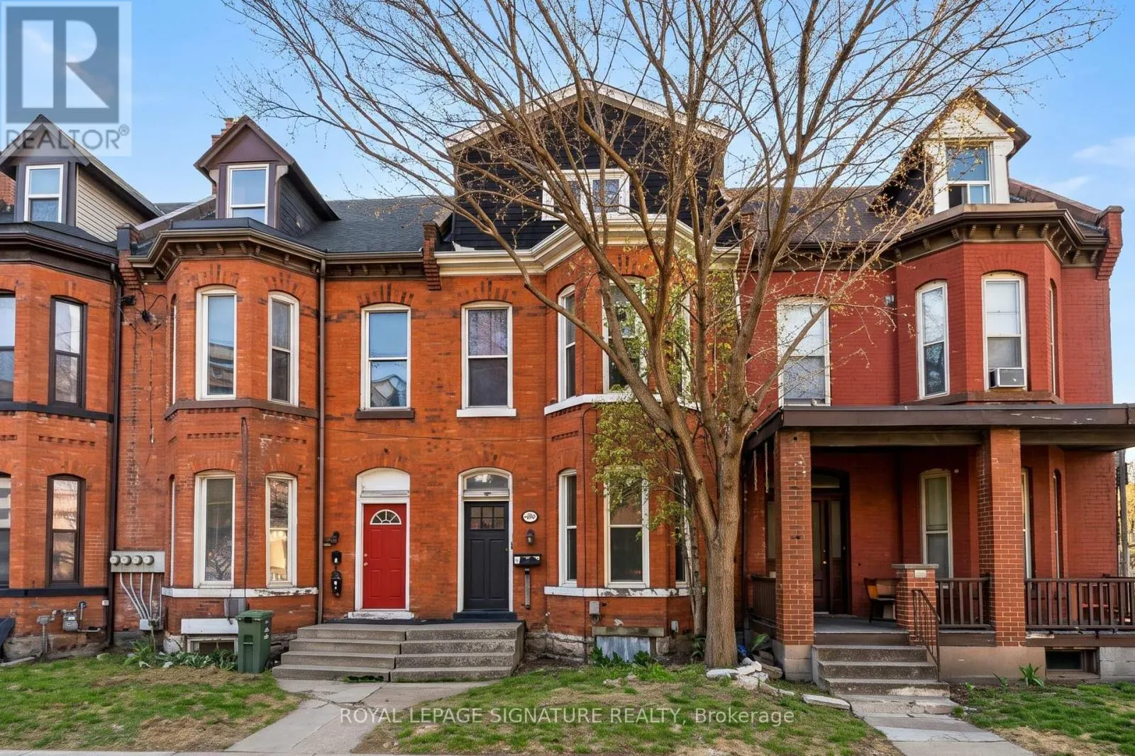 MAIN - 154 HUNTER STREET E