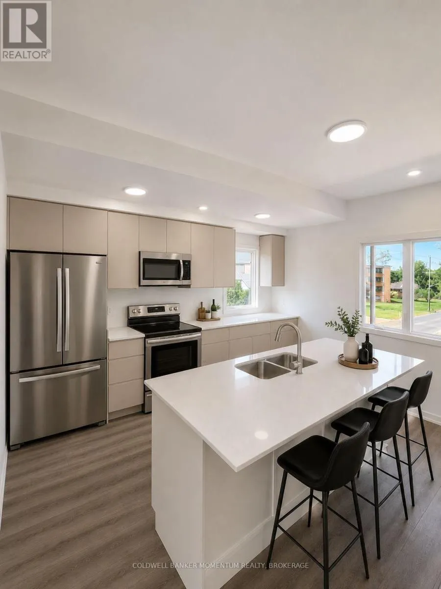 1 - 76 DOROTHY STREET #1