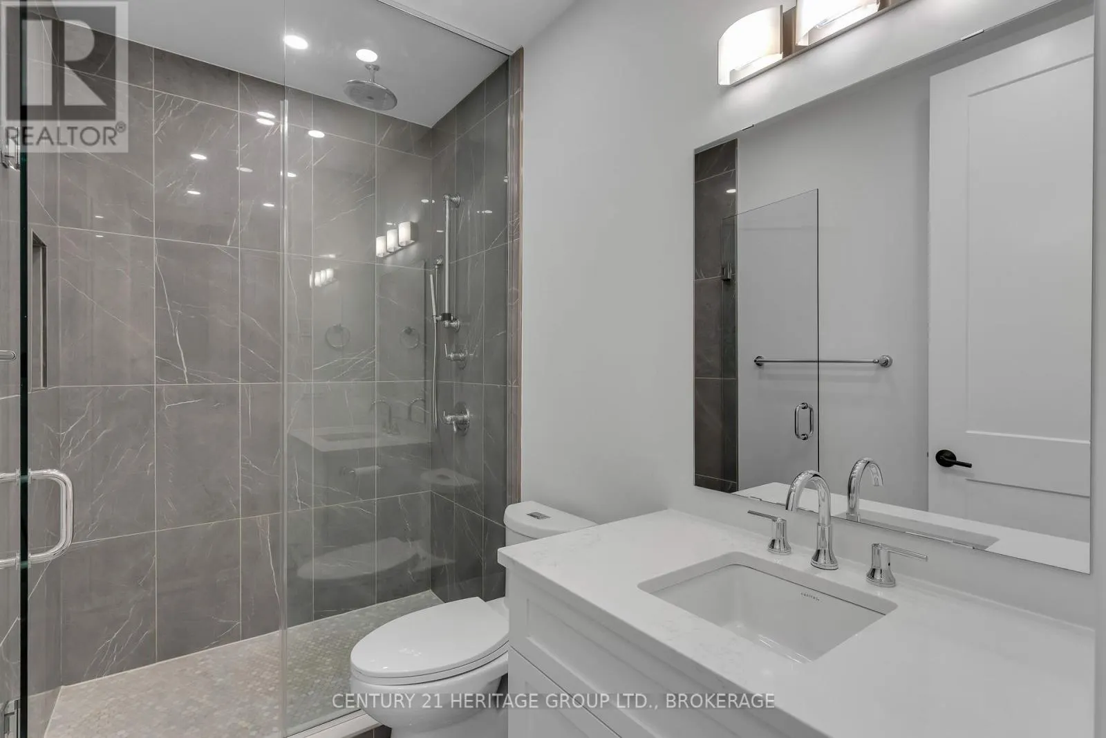 607 - 129 SOUTH STREET #607