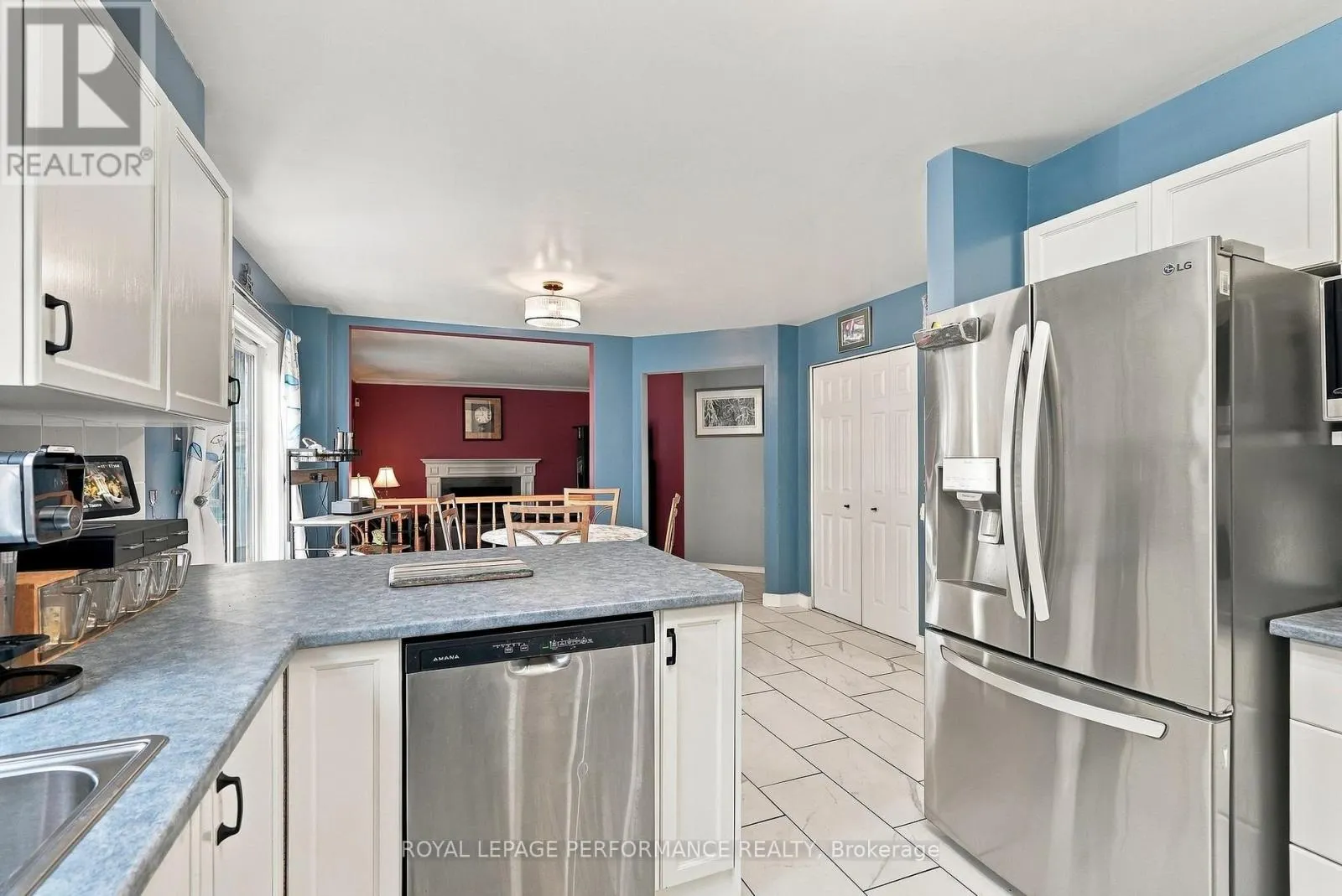1402 CHEVERNY CRESCENT