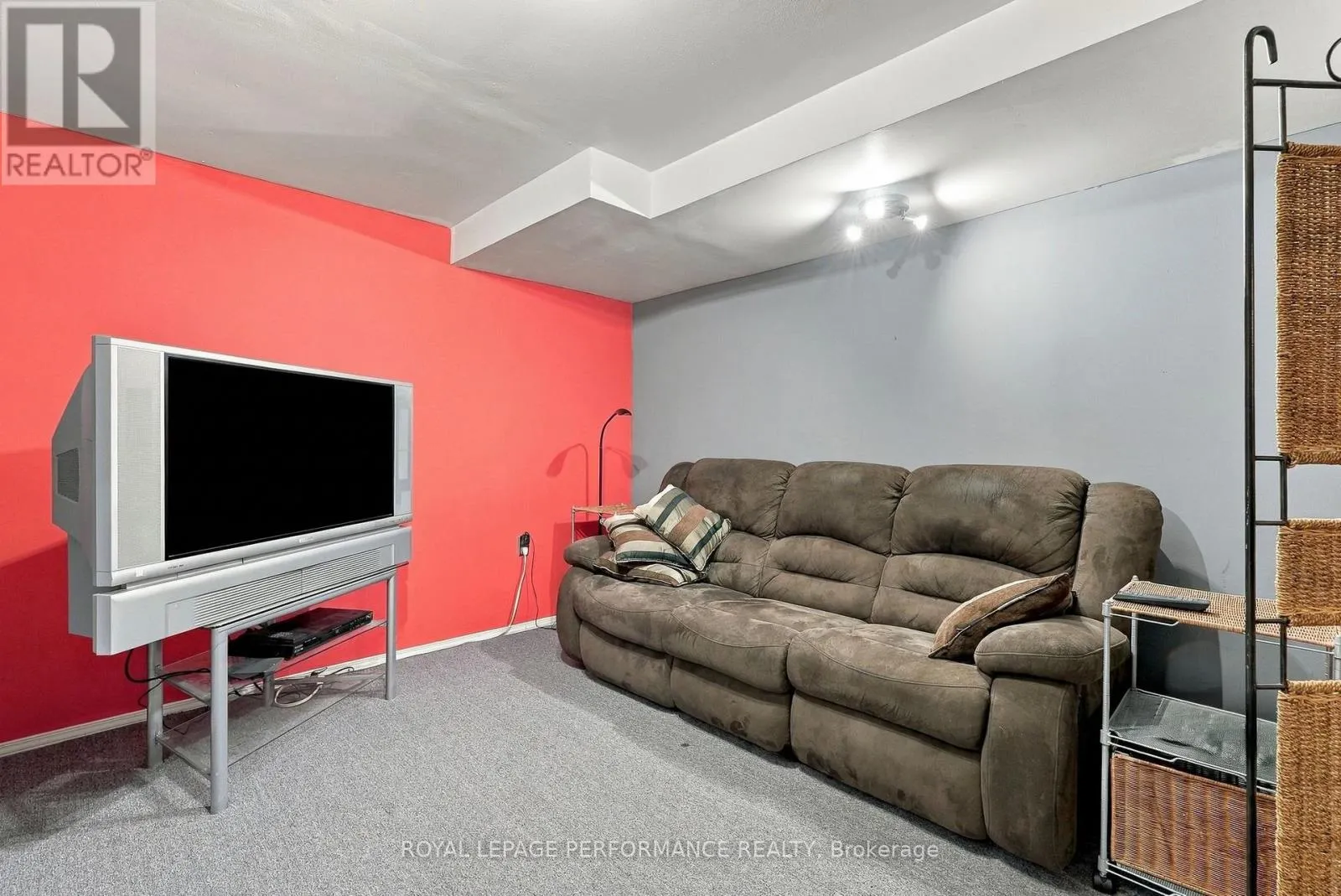 1402 CHEVERNY CRESCENT