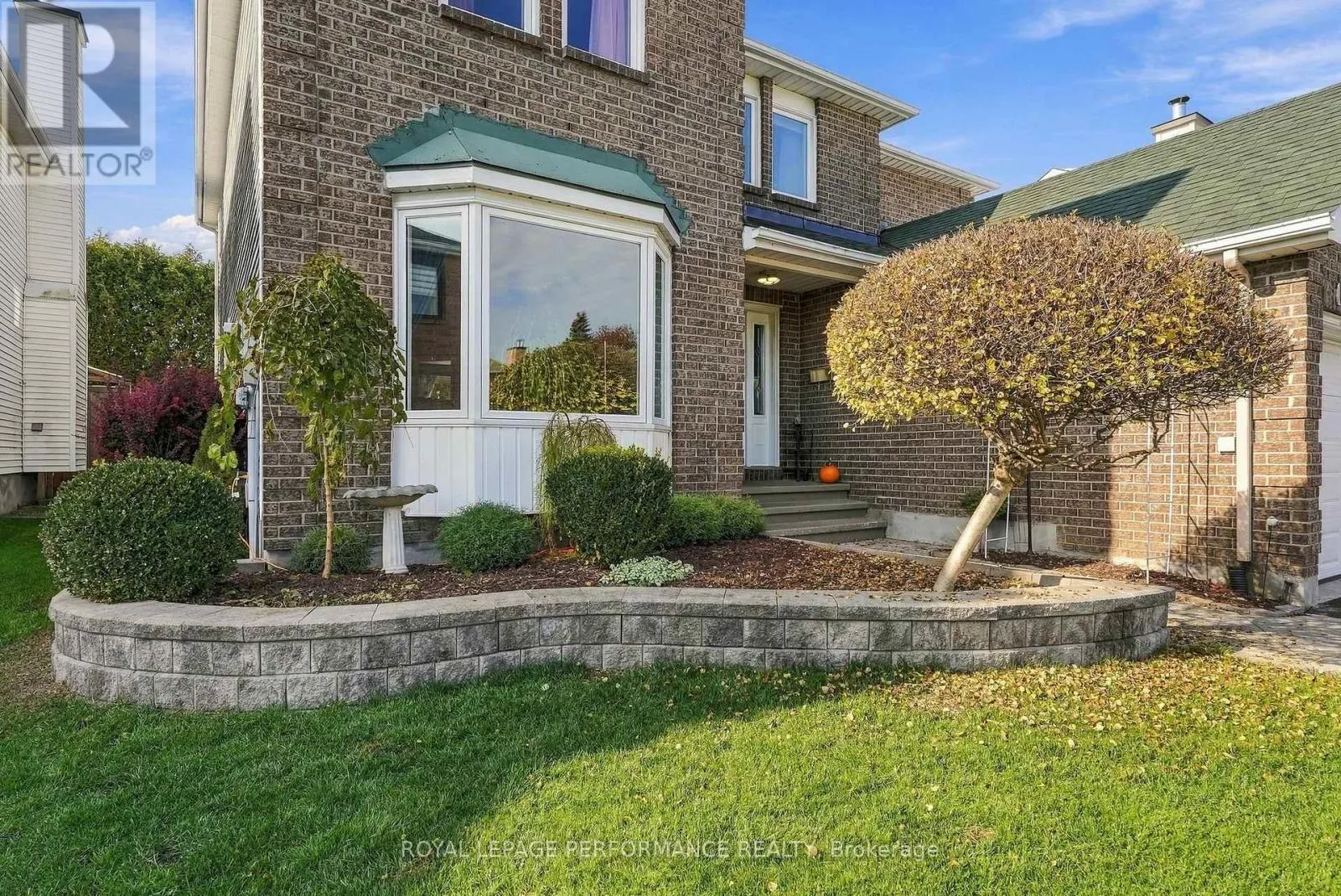 1402 CHEVERNY CRESCENT