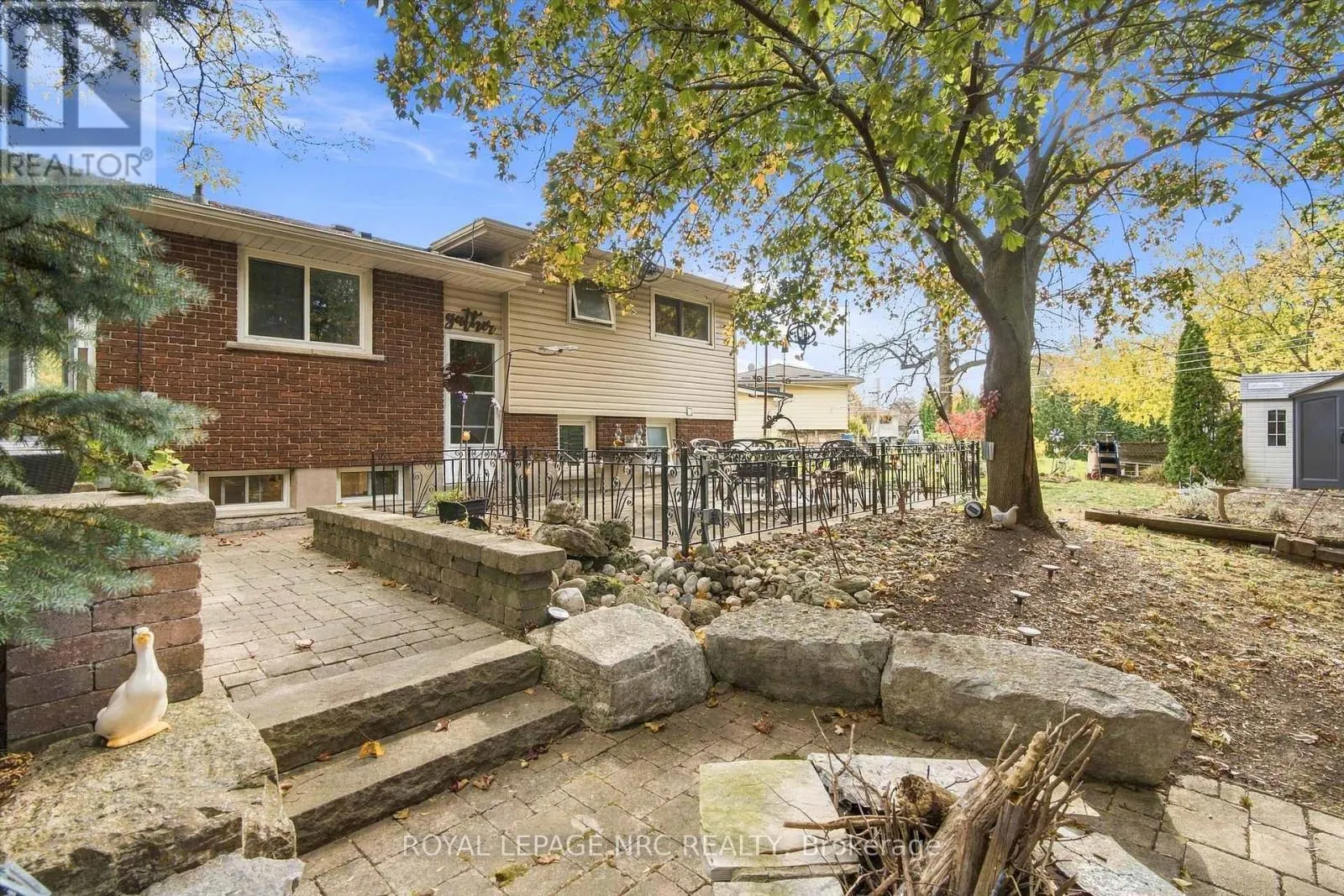 9 JILL COURT