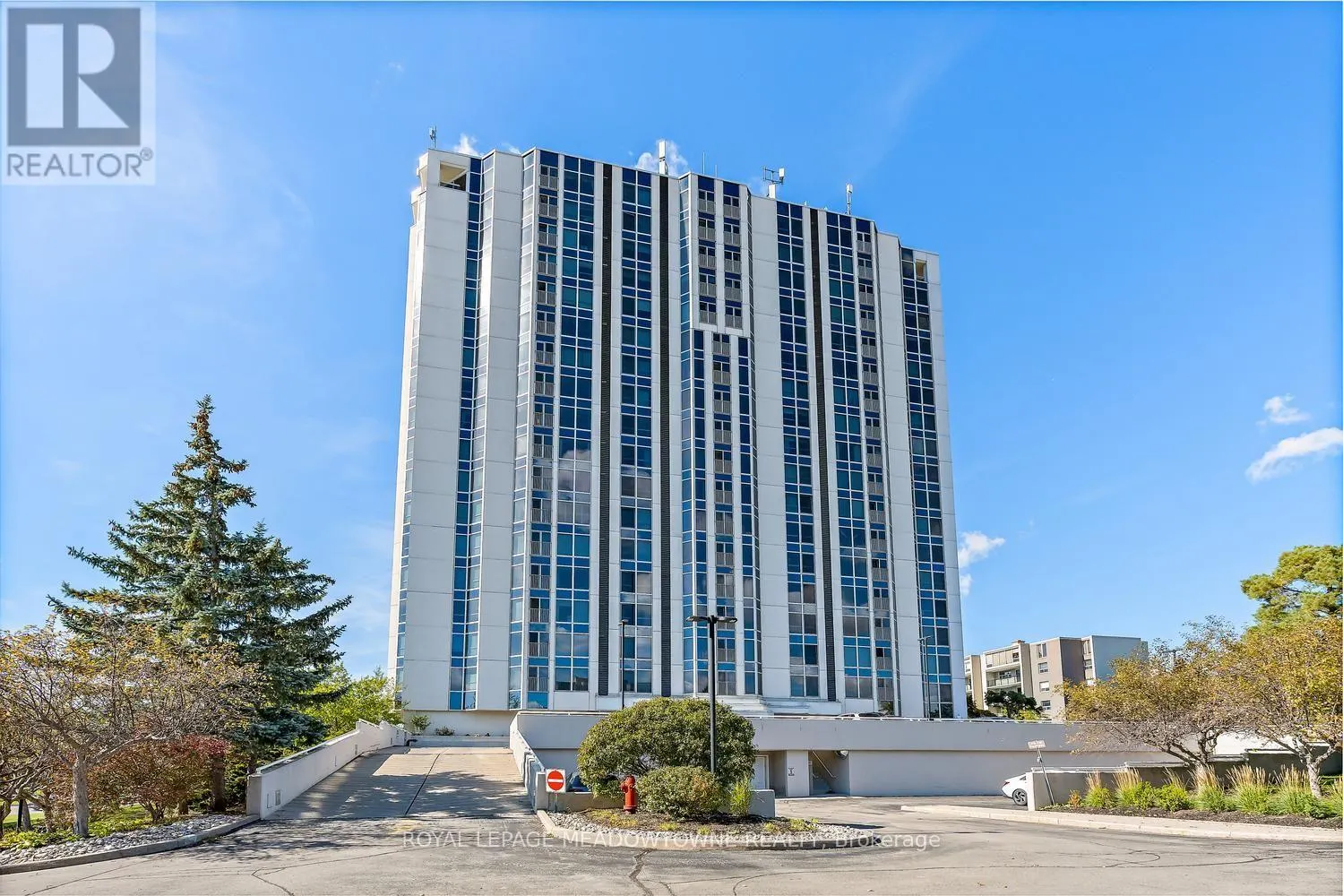 404 - 190 HESPELER ROAD