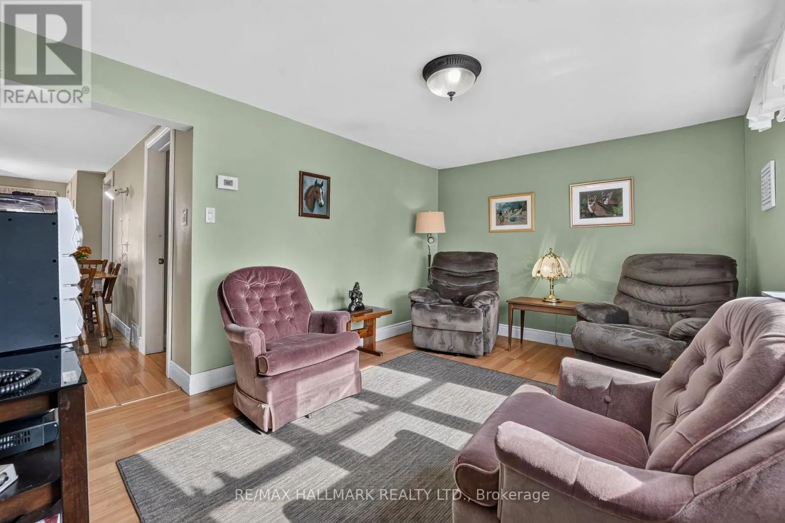 529 ALDER STREET E