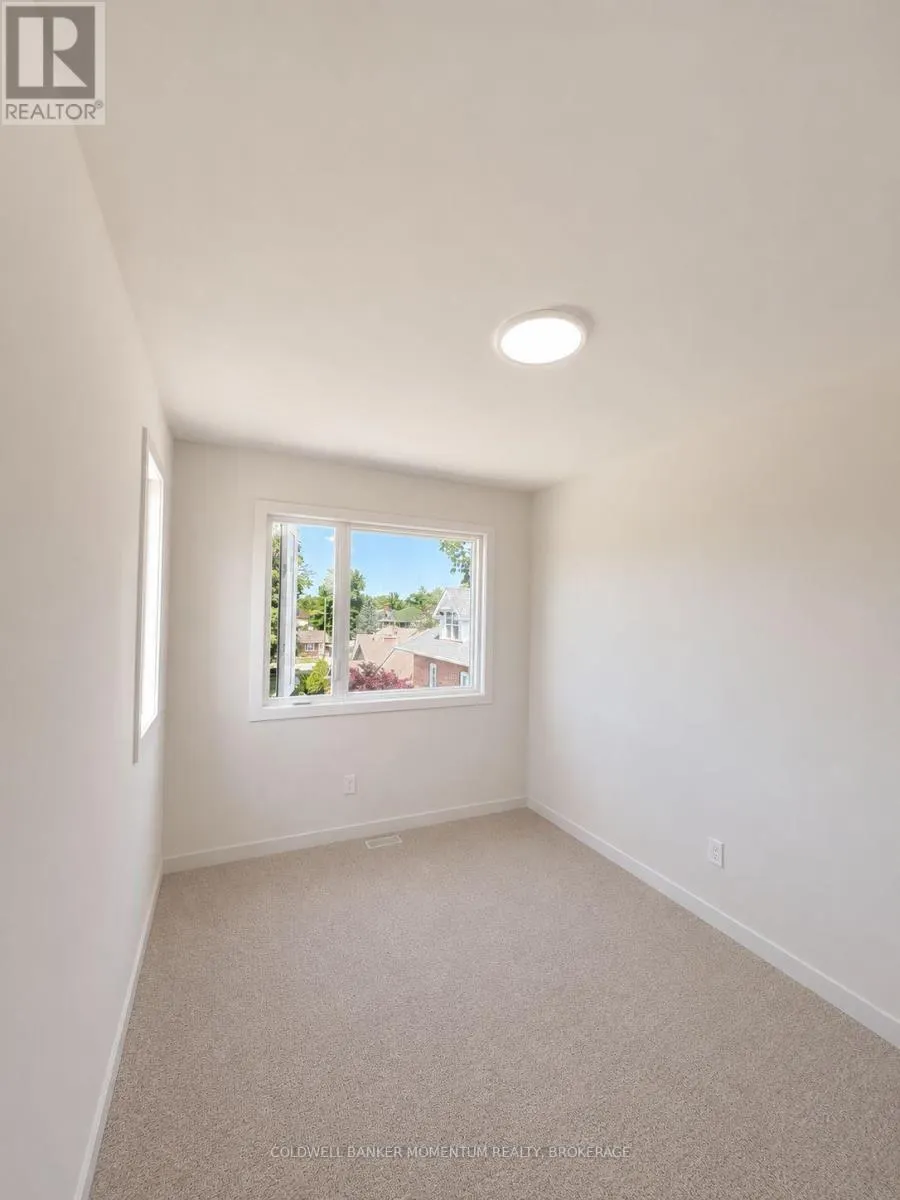 1 - 78 DOROTHY STREET #1