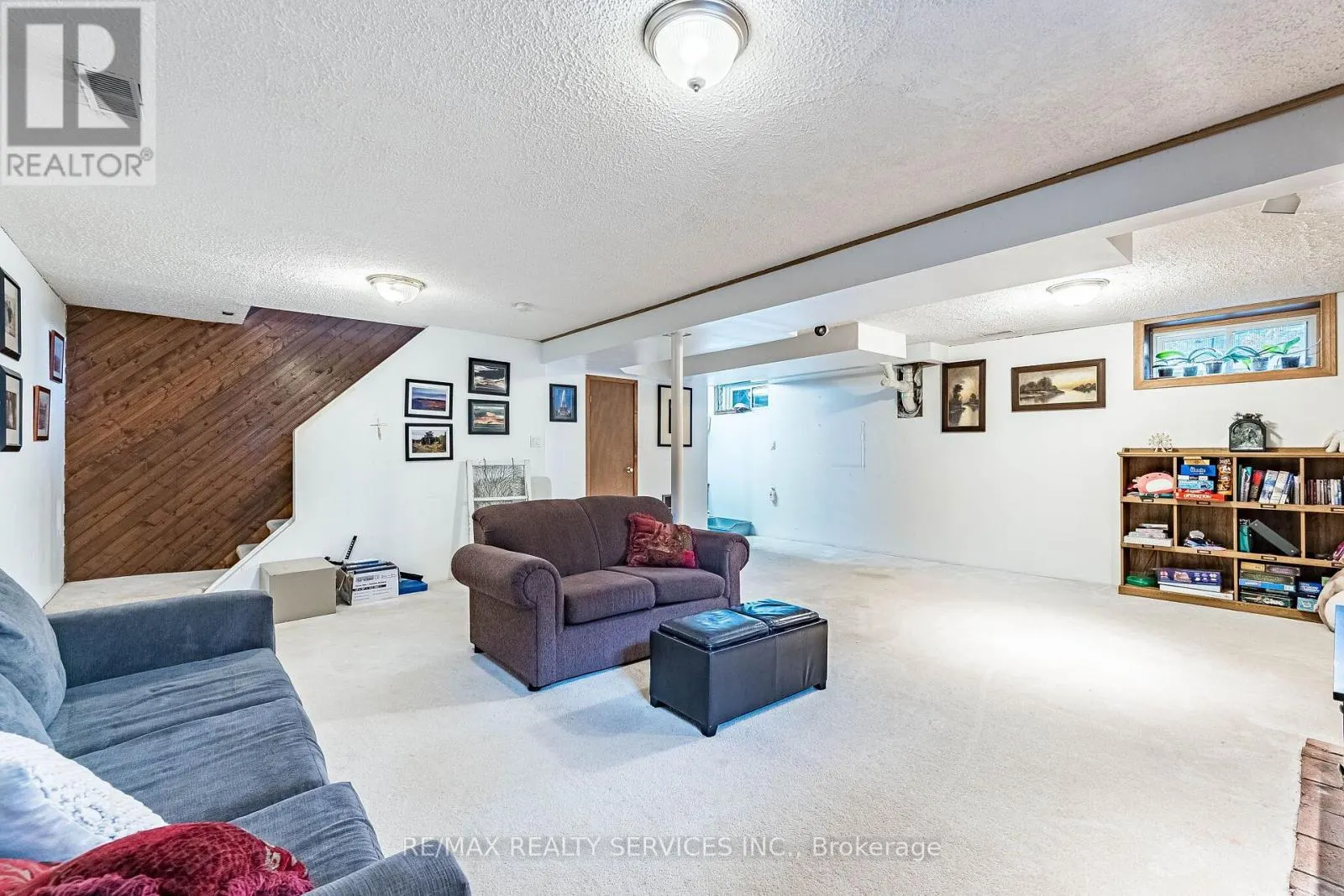 24 CARBERRY ROAD STREET