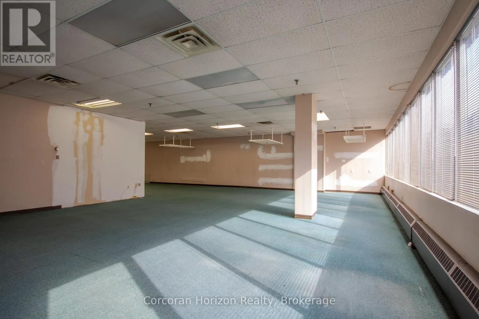 206 - 200 JAMES STREET S #206