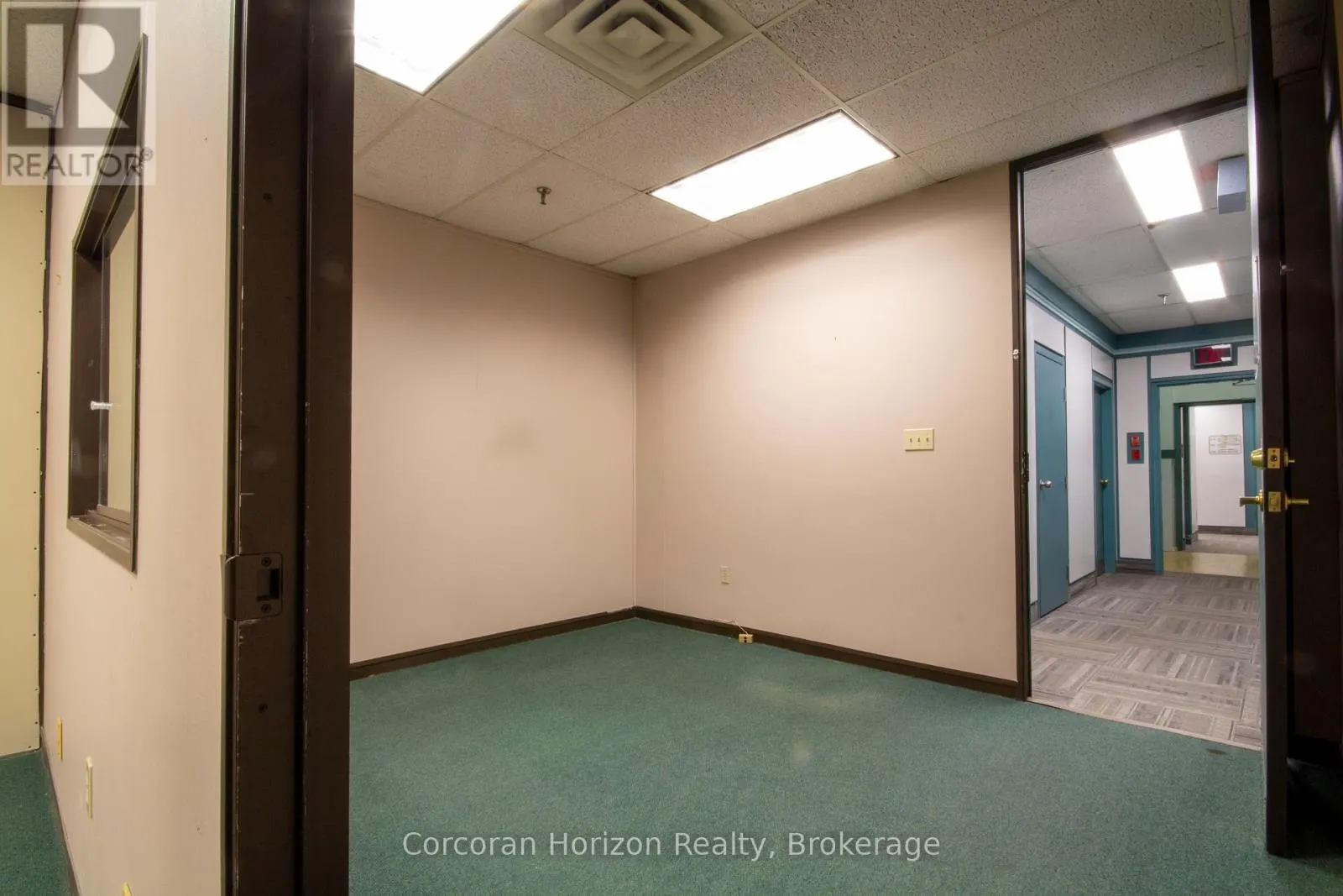 206 - 200 JAMES STREET S #206