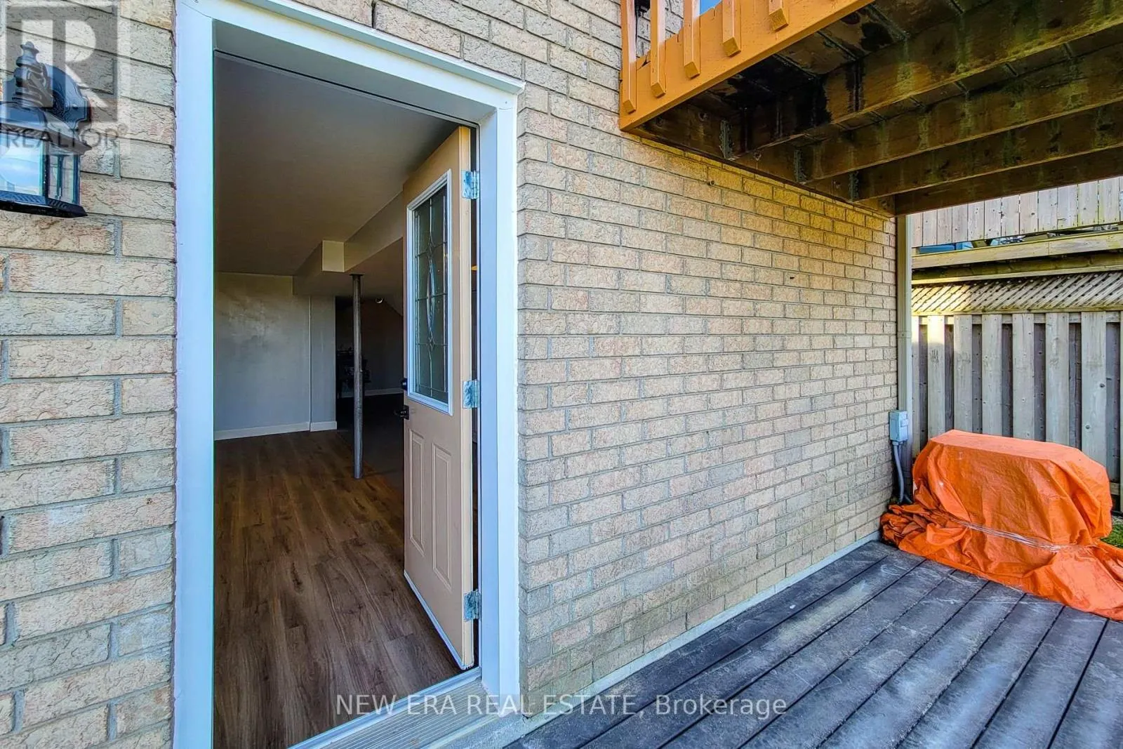 79 ANASTASIA CRESCENT