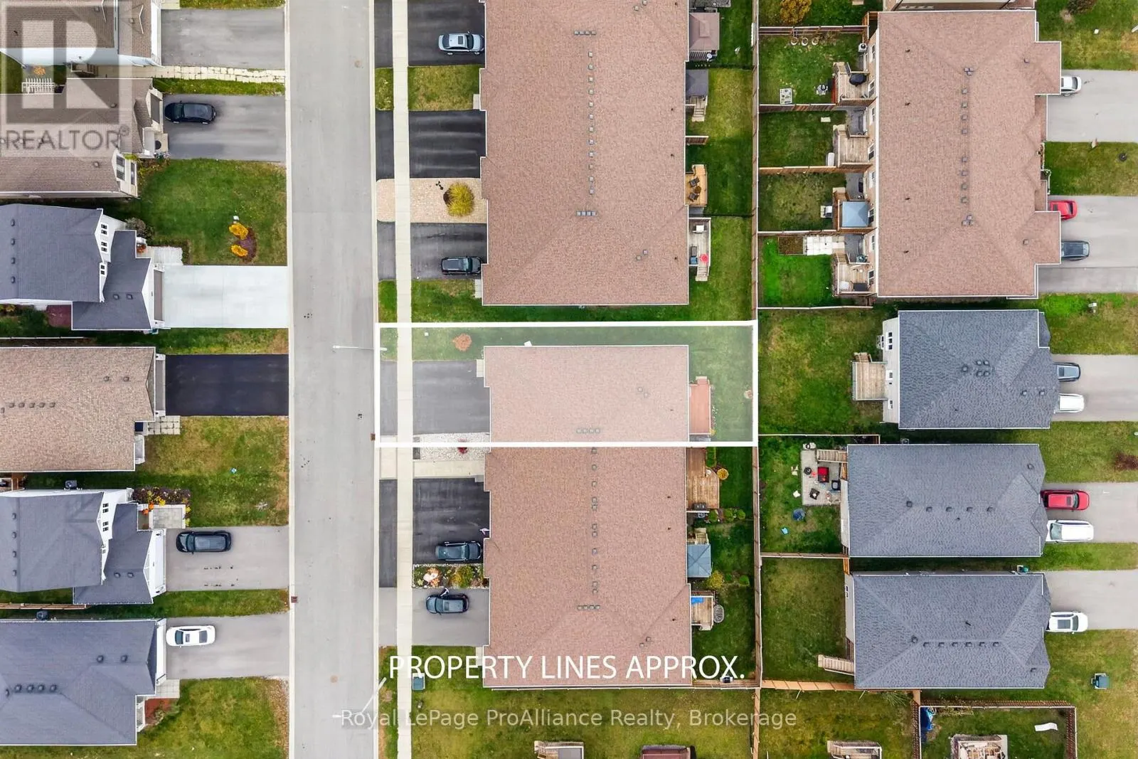15 CYPRESS DRIVE