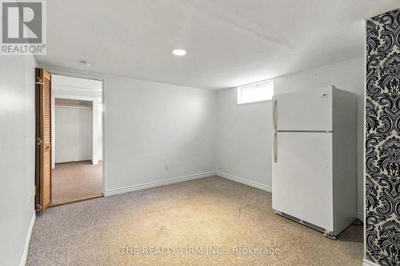 77 TALAVERA CRESCENT
