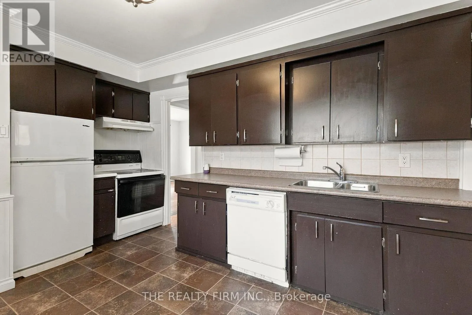 77 TALAVERA CRESCENT
