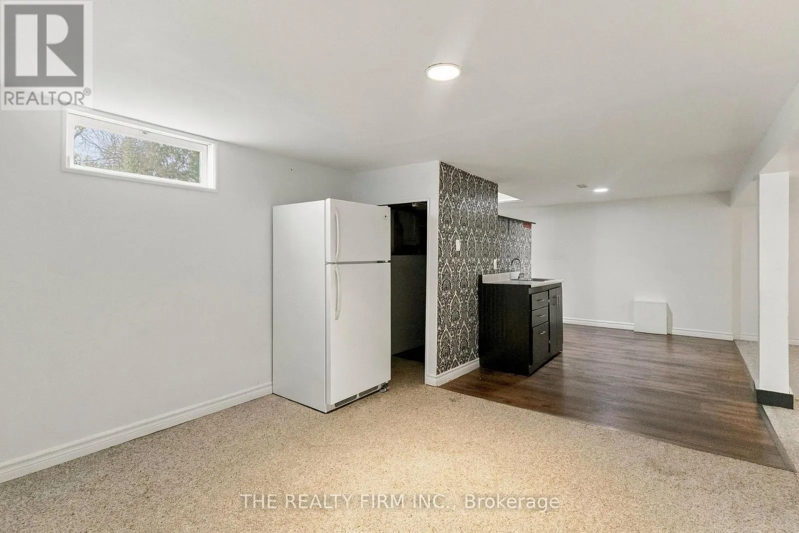 77 TALAVERA CRESCENT