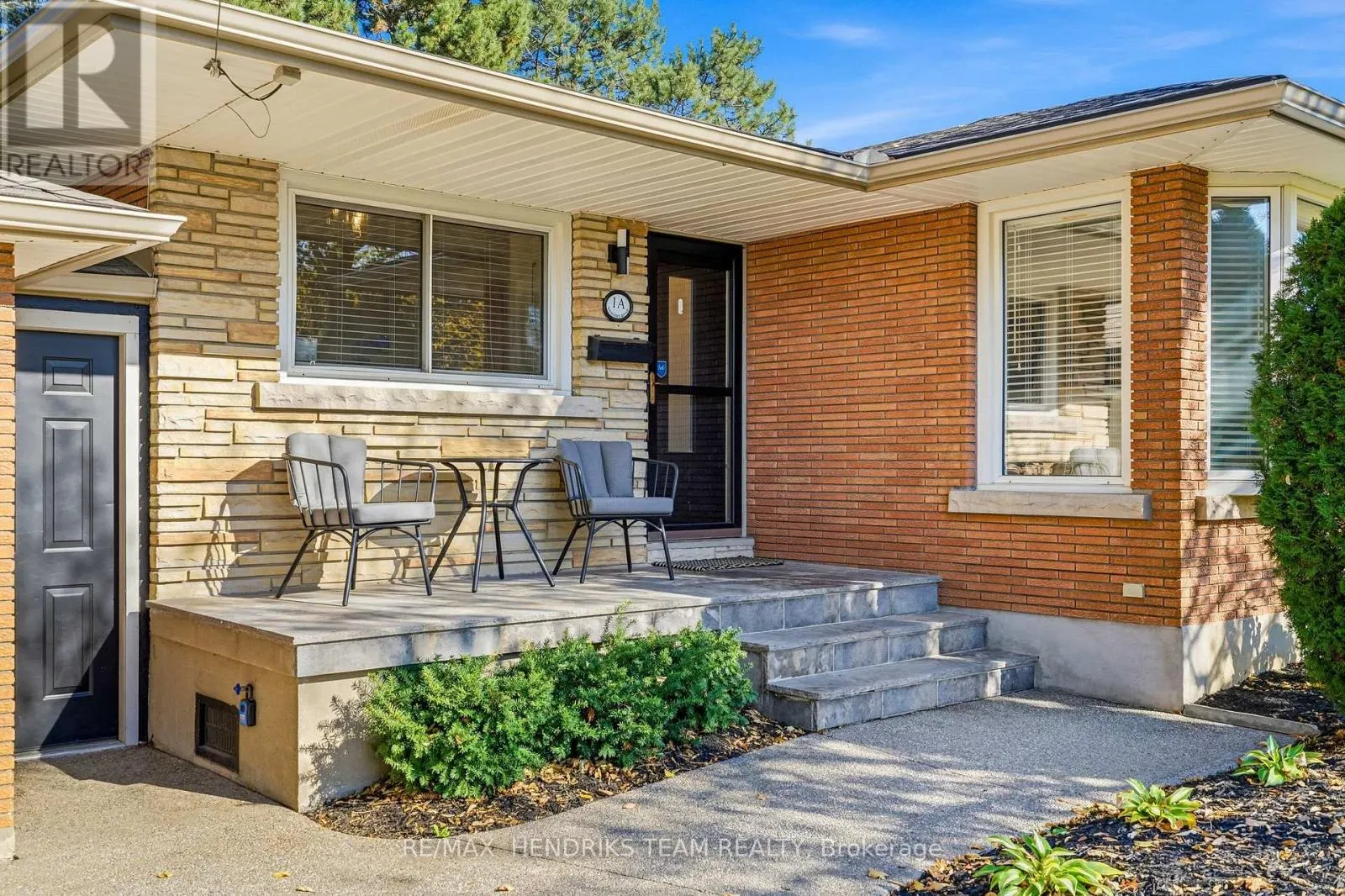 1A WINSTON ROAD