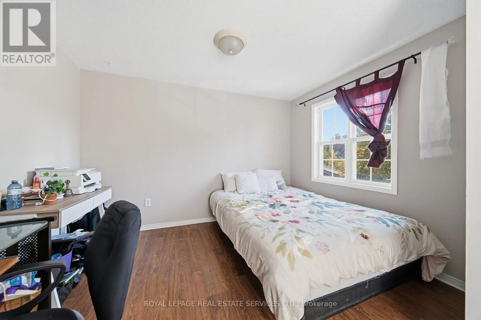19 - 400 WILSON AVENUE