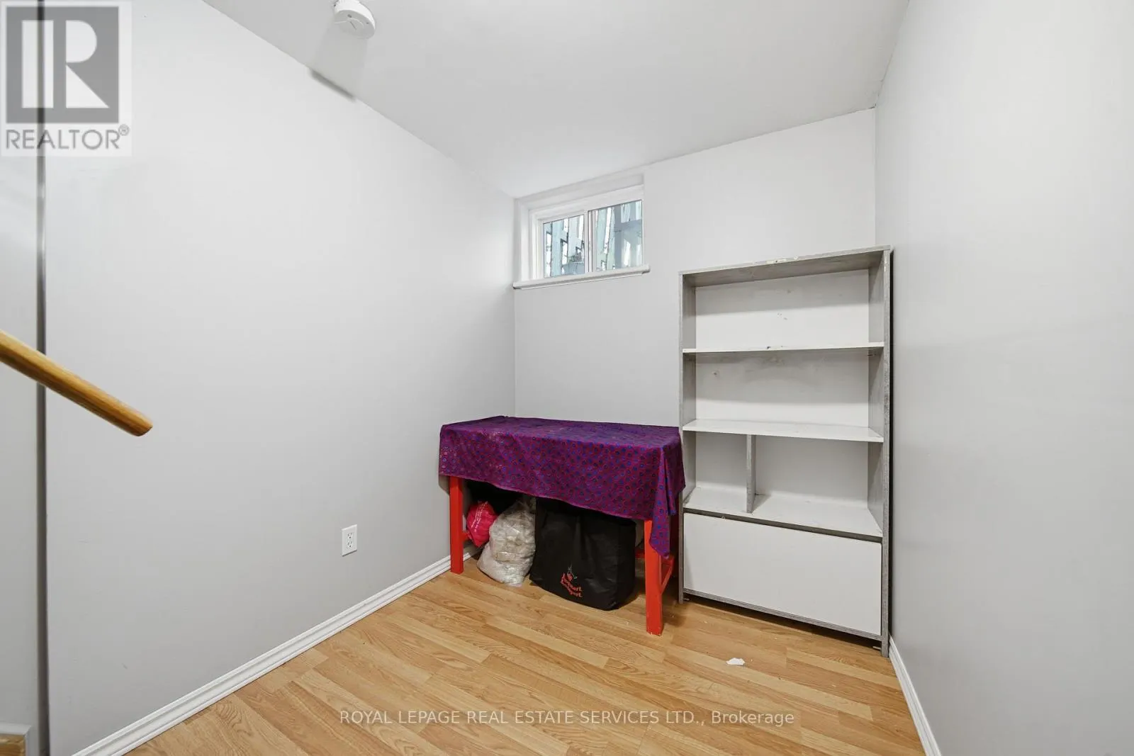 19 - 400 WILSON AVENUE