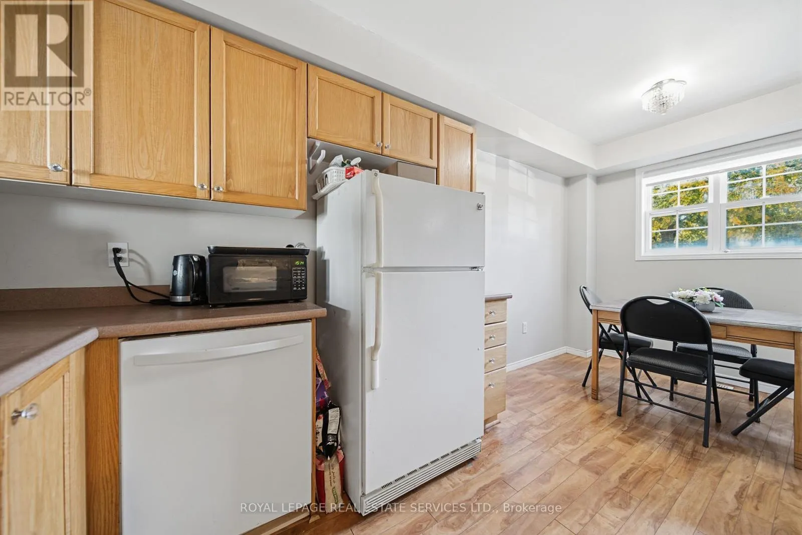 19 - 400 WILSON AVENUE