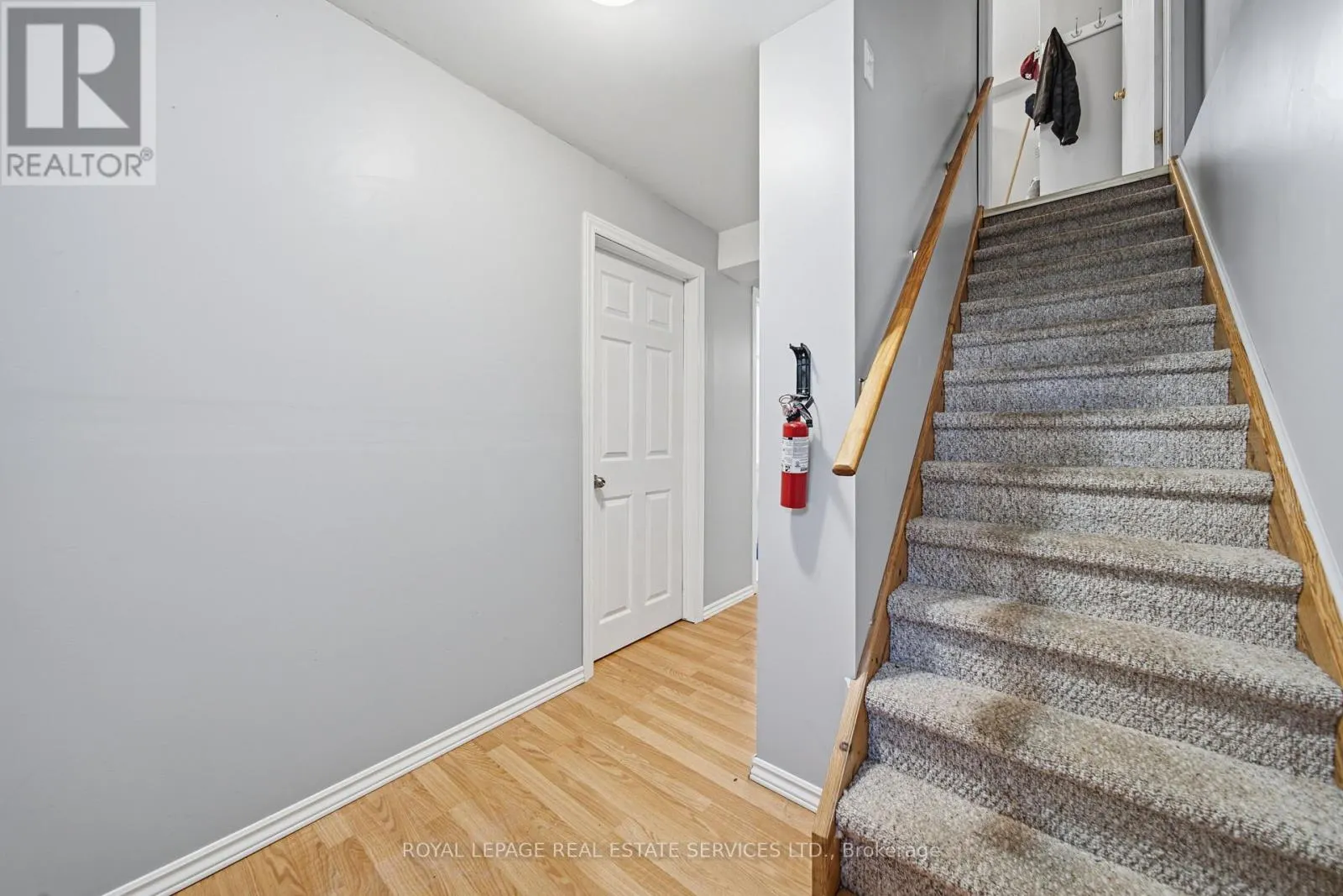 19 - 400 WILSON AVENUE
