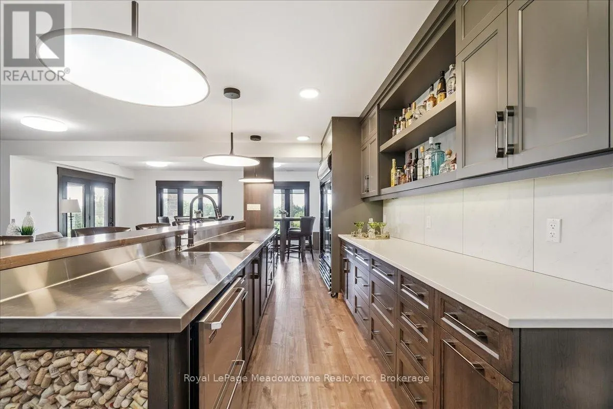 8837 WELLINGTON ROAD 124