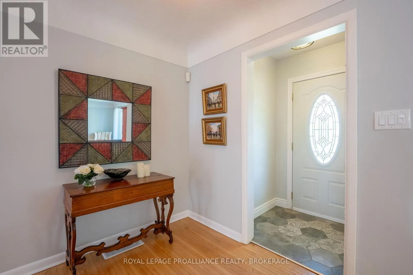 302 ARROWHEAD PLACE