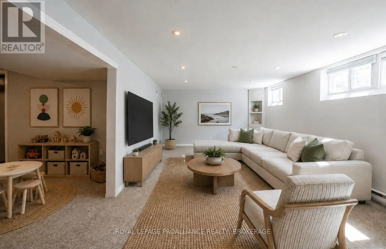 302 ARROWHEAD PLACE